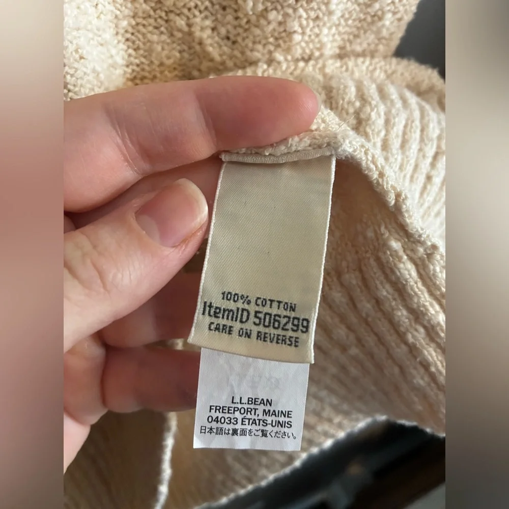 LL Bean Cream Crew Neck Sweater Size Medium